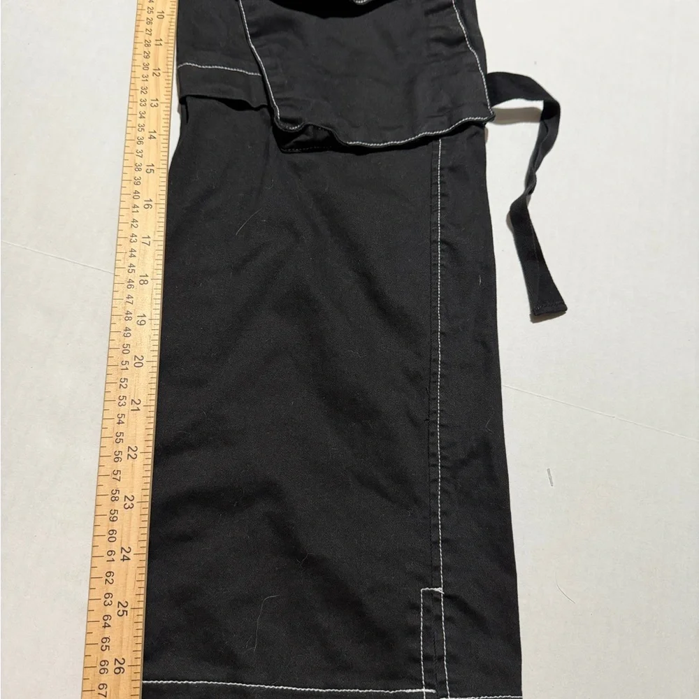Capsule Brand Black Cargo style baggy Pants w/White stitching Women's Small #630